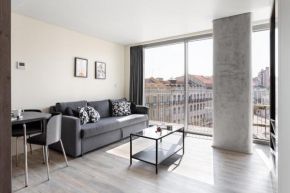 JOIVY Luxurious studios with river view near Time Out Market